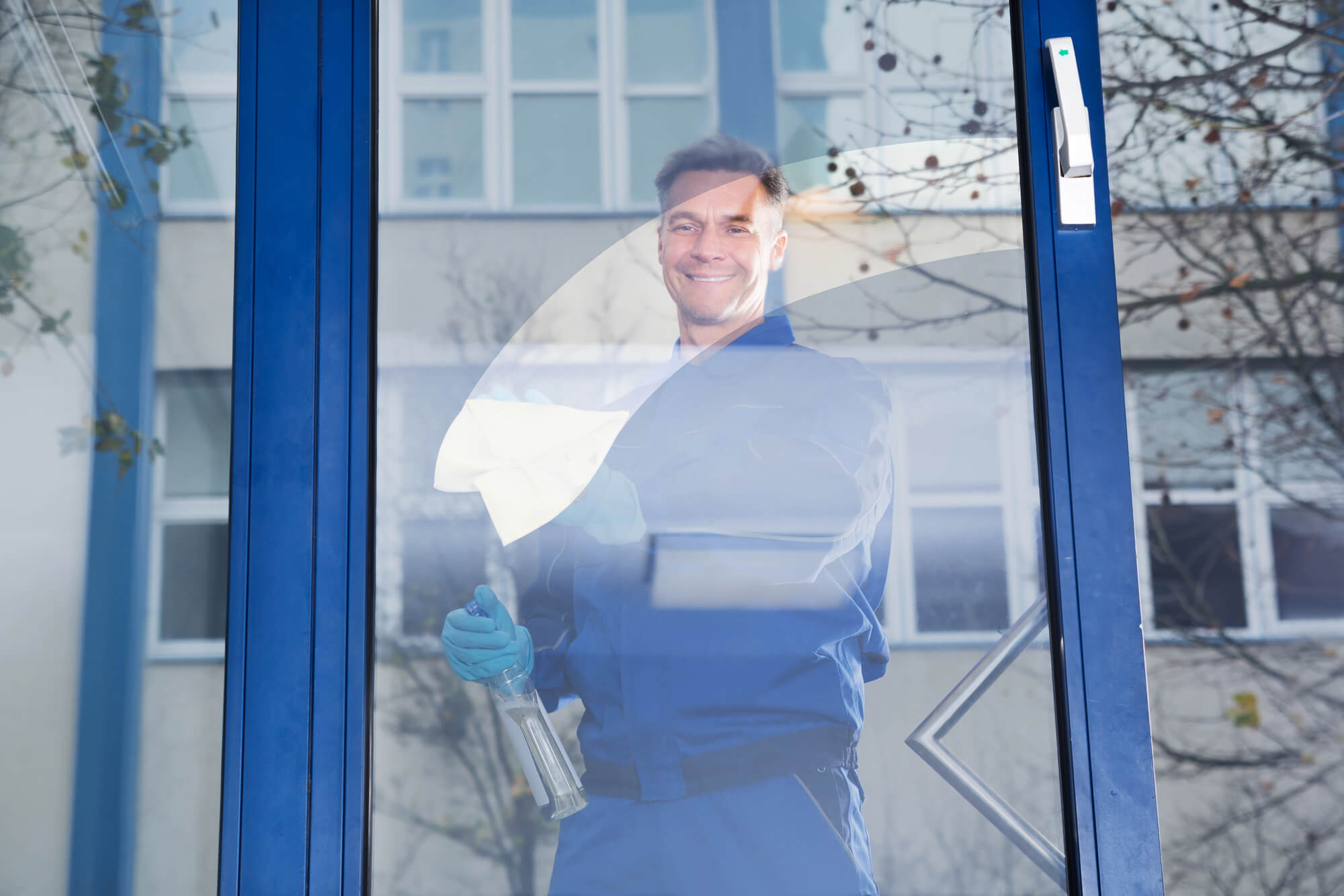 Saubere Fenster an einem privaten Wohnhaus in Darmstadt